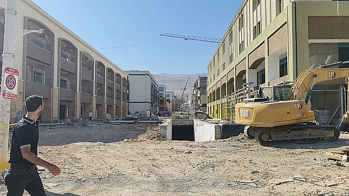 Malatya Çarşı'nda kura çekimi başladı: Kuyumcular Çarşısı'nın kura çekimini canlı izle…