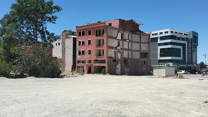 Malatya'da 16 Aydır Çivi Çakılmayan Mahalle İçin Nihayet Müjdeli Haber Geldi! 