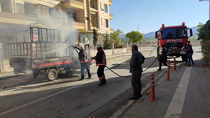 Malatya'da araç yangını