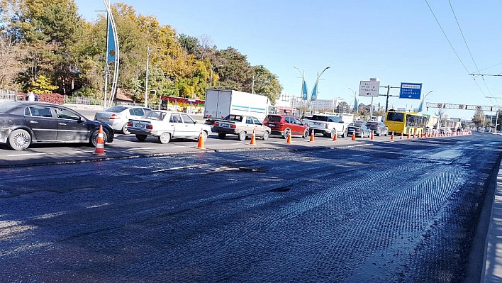 Malatya'da Asfaltlama Fiyaskosu: Planlama Yok, Keşmekeşlik Var!