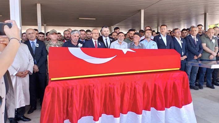 Malatya'da binlerce kişi şehidini uğurladı