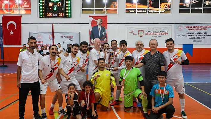 Malatya'da engelleri aşan zafer: 1. Lig biletini kaptılar!