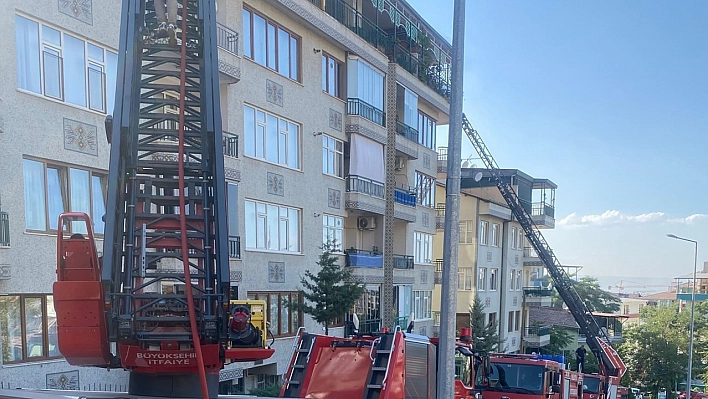 Malatya'da Yürekler Ağza Geldi: Ev Yangını Paniğe Neden Oldu