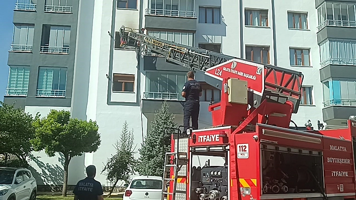 Malatya'da apartmanda yangın paniği: İtfaiye hızla müdahale etti