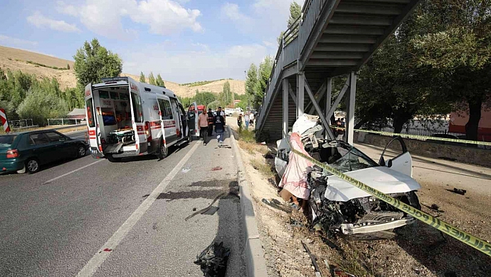 Feci kaza 2 ölü 2 yaralı