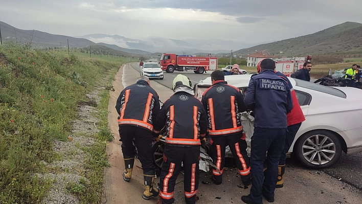 Malatya'da feci kaza: 2 ölü 2 yaralı!