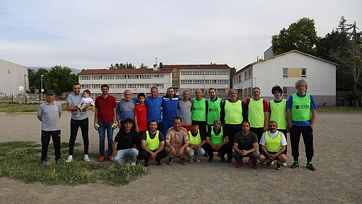 Malatya'da Futbol Geleneği Yaşatılıyor: 31 Yıldır Aynı Ruh, Aynı Dostluk!