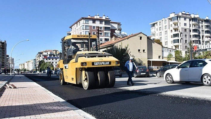 Cadde 9'dan 14 metreye çıkarıldı