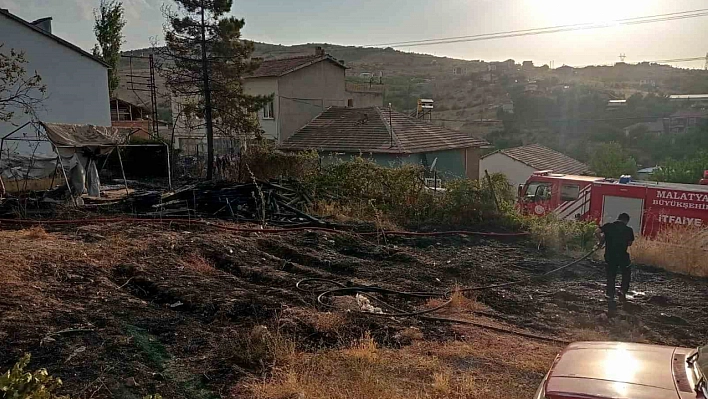 İki ayrı noktada bahçe yangını
