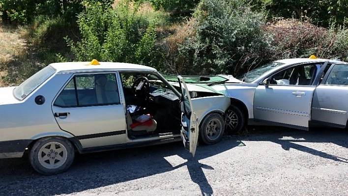 Trafik kazası: 1 ölü, 2 yaralı