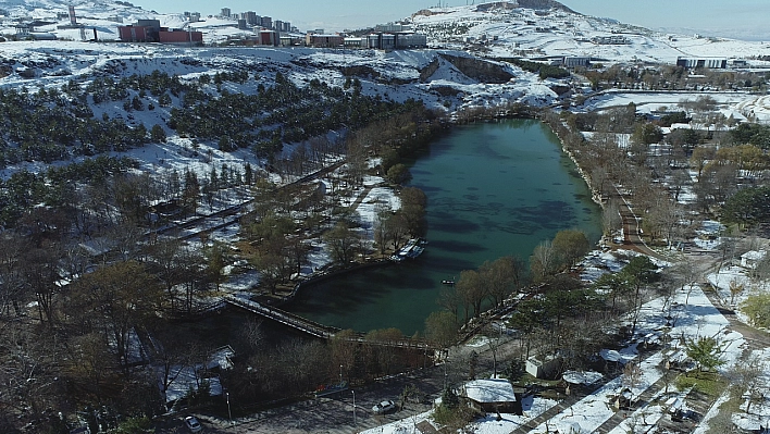 Malatya'da kar sonrası güneşli hava güzel görüntüler oluşturdu