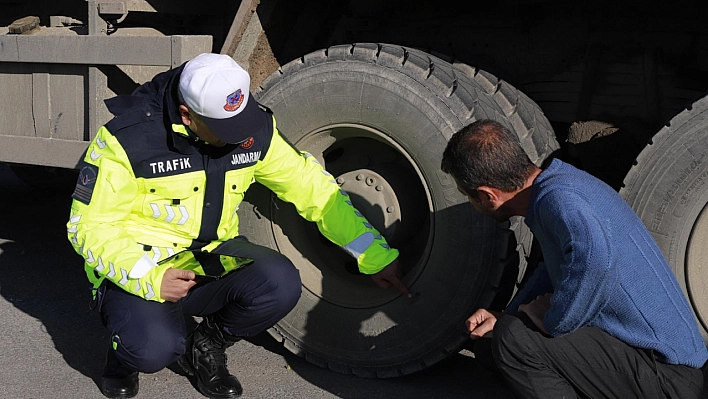 Malatya'da Kış Lastiği Denetimi