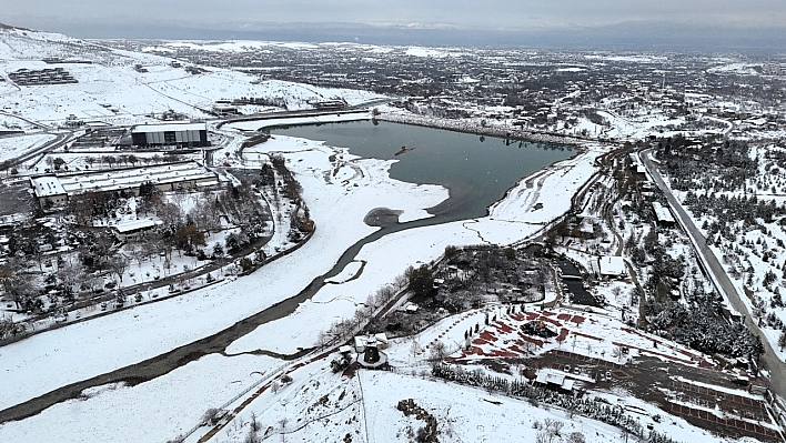 Malatya'da kış manzarası büyüledi