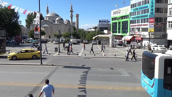 Şehir adeta boşaldı