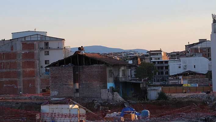 Malatya'da o mahalle 4 aydır boşaltılamıyor!