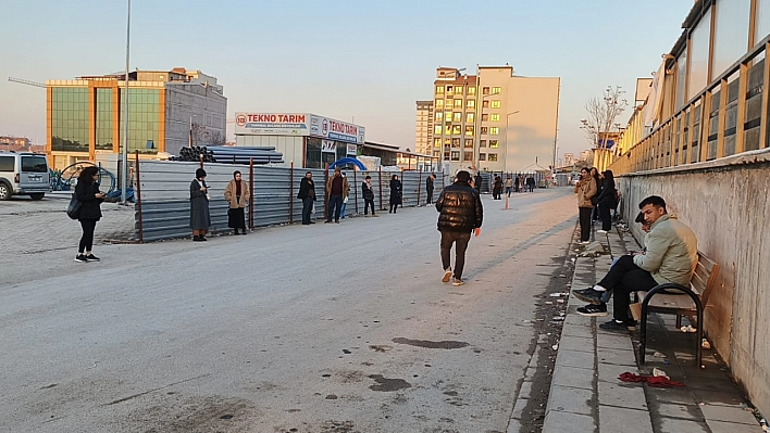 Malatya'da Ramazan'da Ulaşım Çilesi: Otobüs Seferleri Vatandaşı Mağdur Ediyor!