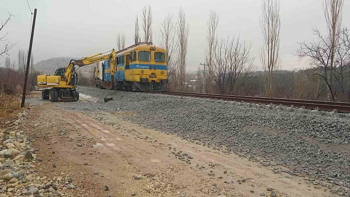 Malatya'da Lokomotif Kazası: Yaralı Yok, Ancak Raylarda Hasar Var