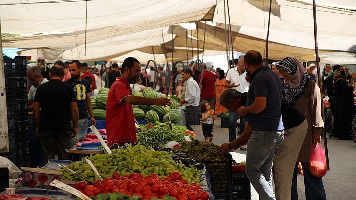 Malatya'da Sebze ve Meyve Fiyatları Düştü Mü? Ne Kadar oldu? İşte Güncel Cuma Pazarı Fiyatları...