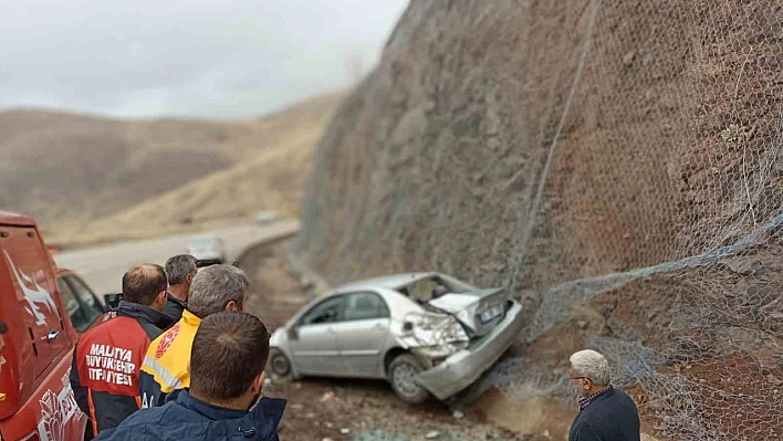 Yoldan Çıkan Araç Devrildi: Malatya-Kayseri Yolunda Kaza