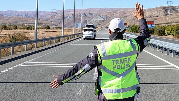 Malatya'da Trafikte Yeni Dönem Başlıyor: 'Kolonya Sürdüm' Bahanesi Tarih Oluyor,