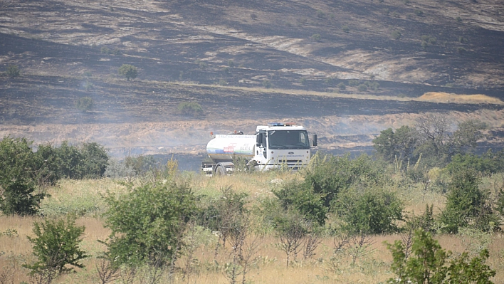 Malatya'da Yangın Alarmı: Akçadağ'daki Örtü Yangını