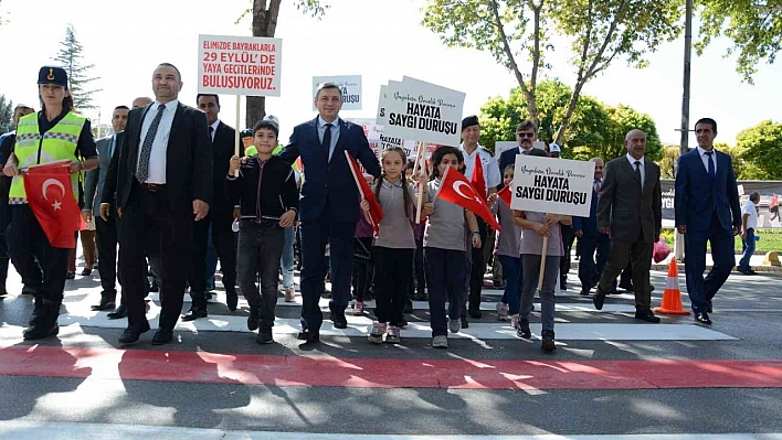 Yayalara öncelik duruşu hayata saygı duruşu