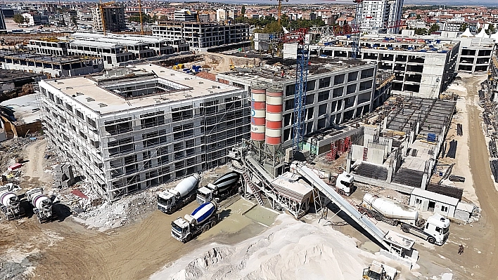 Malatya'da yerinde dönüşüm çıkmazı: Kaçak yapılaşmanın önü mü açıldı?!