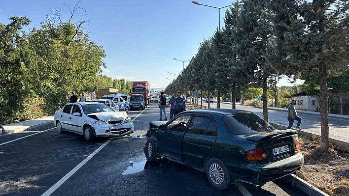 Malatya'da zincirleme kaza: 3 yaralı!