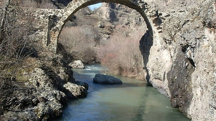 Malatya'daki Kültürel Miras Tehlikede Mi? Yanlış Restorasyon Davası Açıldı