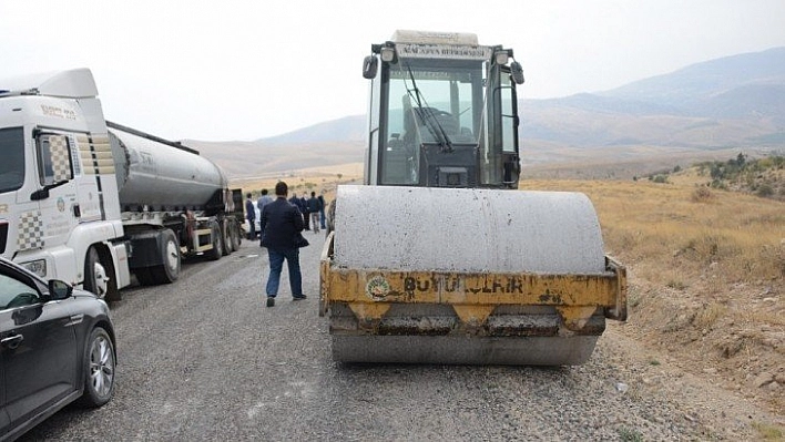 Grup yolu asfaltlandı