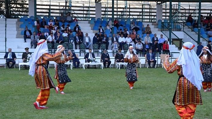 19 Mayıs coşkuyla kutlandı