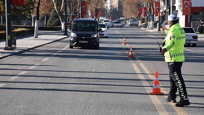 Polis teyakkuzda