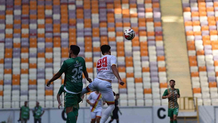 Malatya Yeşilyurtspor, Yeni Malatyaspor'u 5-0 mağlup ederek tur atladı