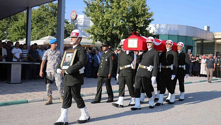 Şehit son yolculuğuna uğurlandı