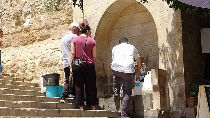 Mardin'de termometreler 45 dereceyi gördü: Sokaklar boş kaldı