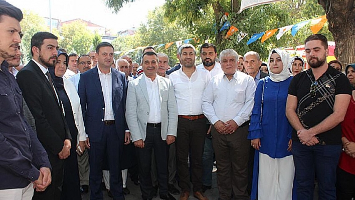 Menderes'i andılar