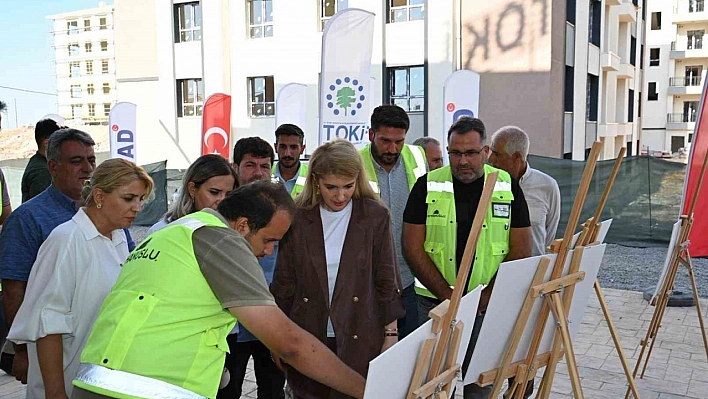 'İkizce TOKİ, asrın afetinden doğan umudun sembolüdür'