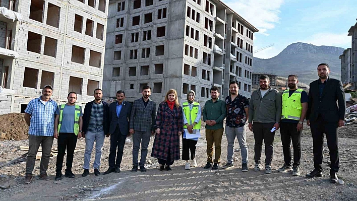 Ölmeztoprak, TOKİ konutlarını inceledi