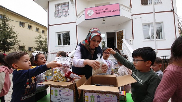 Miniklerden yardım kolisi