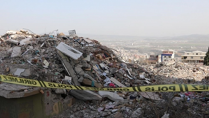 Deprem davasında 16 yıl 3 ay hapis cezası