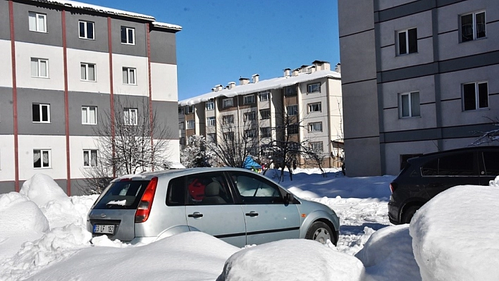 O ilimizde 60 köy yolu kapalı