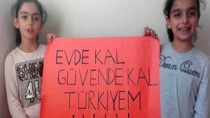 Öğrencilerden 'Evdekal' klibi