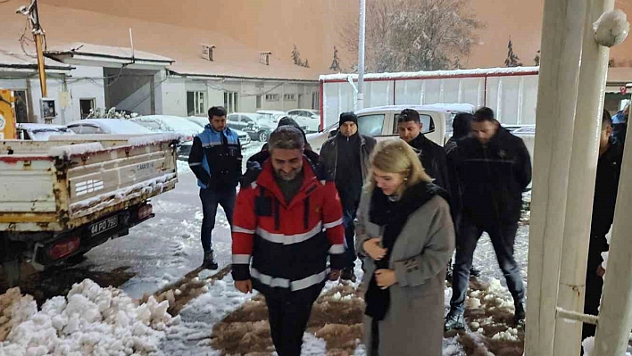 Malatya'da Ekiplerin Kar Mesaisi Devam Ediyor!