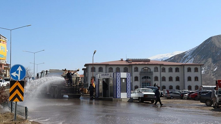 Oltu'da bahar temizliği