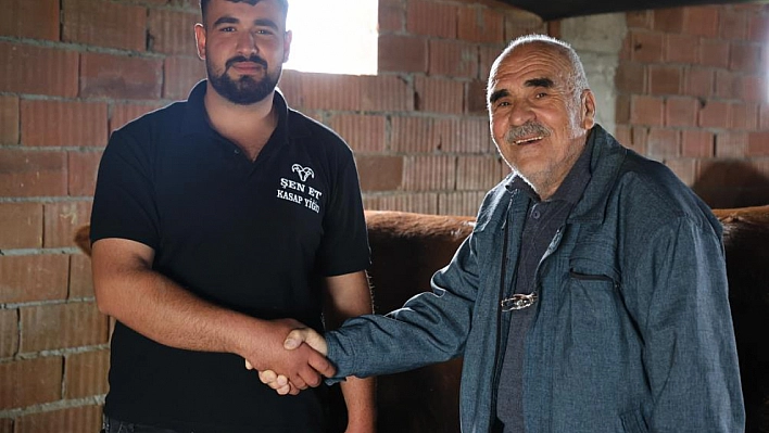 Orhan amca pazarlığıyla yüzleri güldürdü