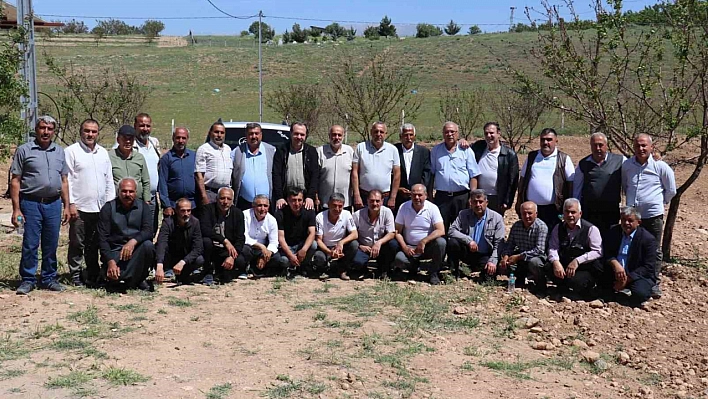 Gözene mezunları yıllar sonra aynı sofrada buluştu| 40 yıllık hasret sona erdi!