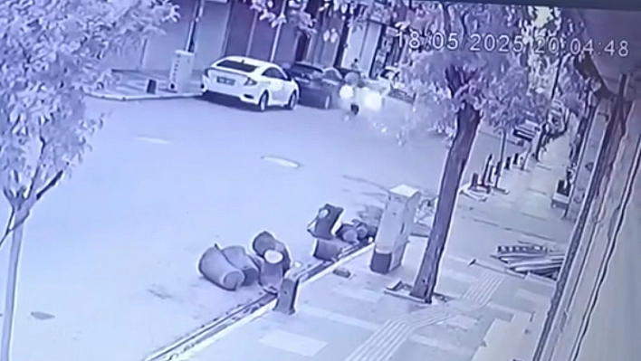 Otomobil ile motosiklet çarpıştı: 1 ağır yaralı