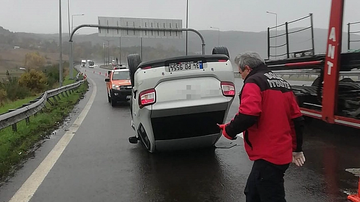 Bolu'da otomobil takla attı: 2 yaralı