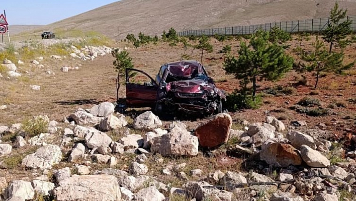 Otomobil takla attı: 2 yaralı