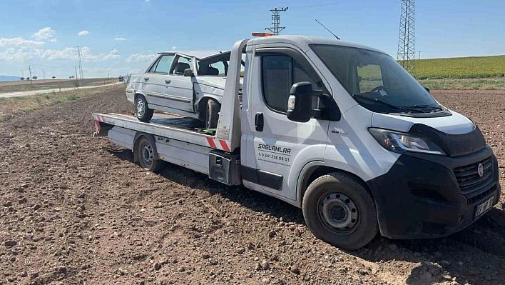 Afyonkarahisar'da, trafik kazası: 2, yaralı